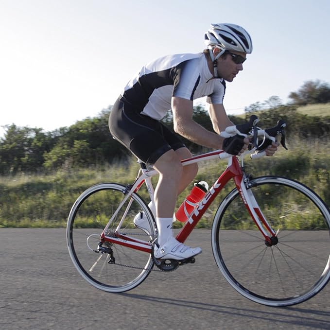 6 Pack 730ml(25oz) Sports Squeeze Plastic Water Bottle With Push Pull Cap and Anti Dust Cover - Red