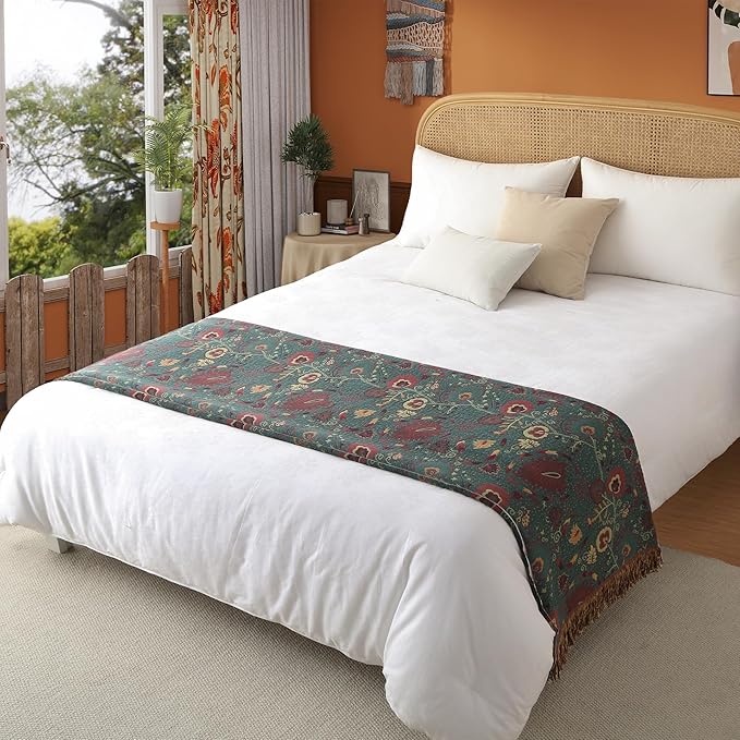 Boho Throw Blanket Queen Size, Oversized Soft Cozy Cotton Muslin Quilt Blanket for Bed Decor, Floral Patterned Couch Sofa Chair Cover, Vintage Farmhouse Cottage Woven Blanket, Green&Orange