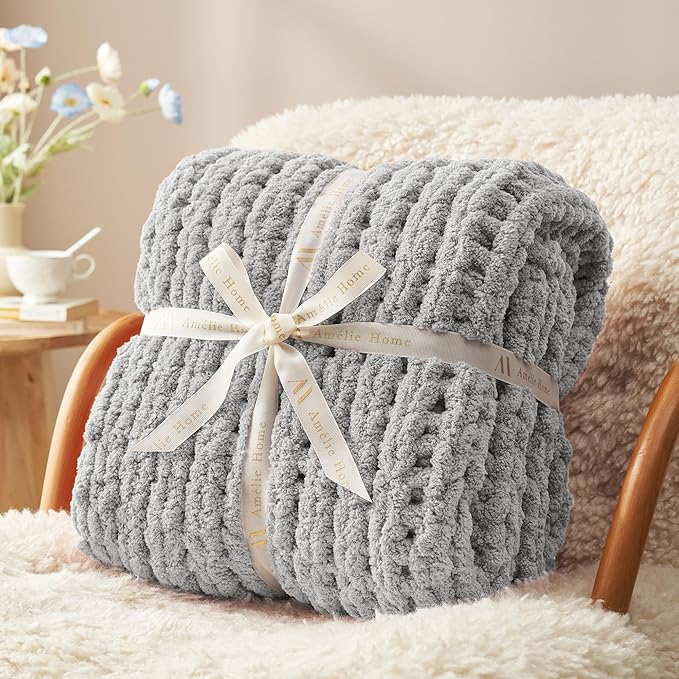 Amélie Home Chunky Knit Throw Blanket for Couch, Soft Chenille Crochet Blanket for Children, 40"x50", Light Grey