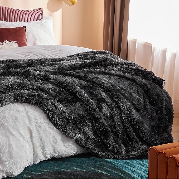 Bedsure GentleSoft Fuzzy Sherpa Faux Fur Twin Blanket Tie Dye Black Cozy Gifts for Boys Girls, Soft Fleece Plush Warm Thick Blanket Twin Size for Bed, Black Room Decor Dorm Essentials Gifts, 60x80