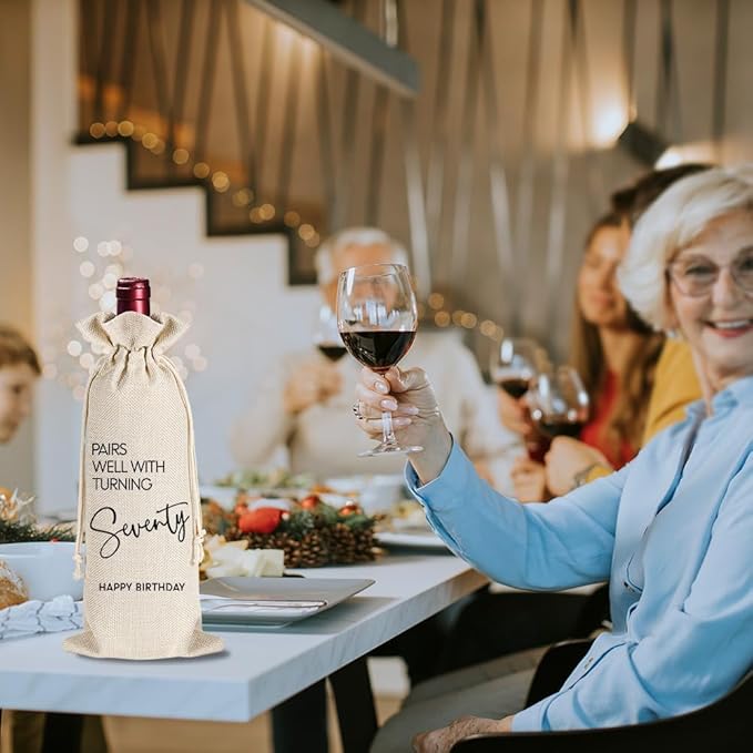 70th Birthday Gifts for Women Men, 70 Years Old Birthday Wine Bag, 70th Birthday Decorations, Happy 70th Birthday Party Wine Bag Gifts, Pairs Well With Turning 70, 1 Wine Bag With 1 Birthday Card