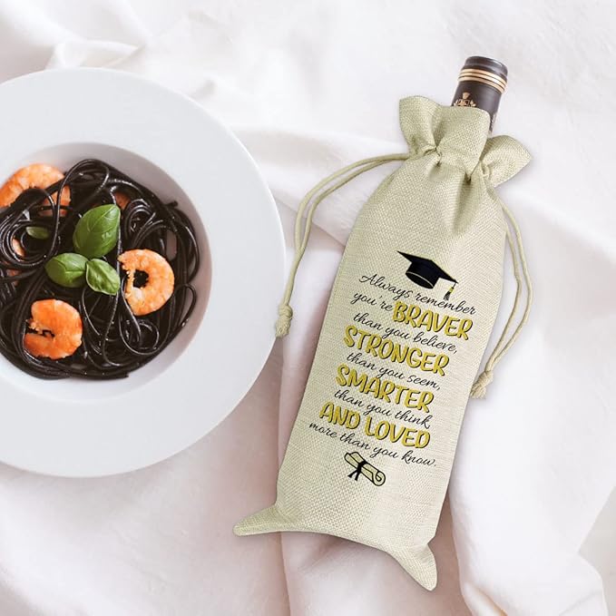 BiuNiuring Graduation Gift, Inspirational College Students Bachelor Hat Wine Bag Gift, Always Remember You Are Braver Than You Believe