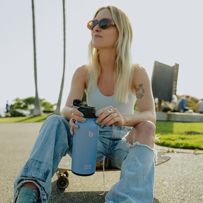 BOTTLE BOTTLE 32oz Insulated Water Bottle Stainless Steel Sport Water Bottle with Straw Dual-use Lid Design for Gym with Pill Box (sky summer)