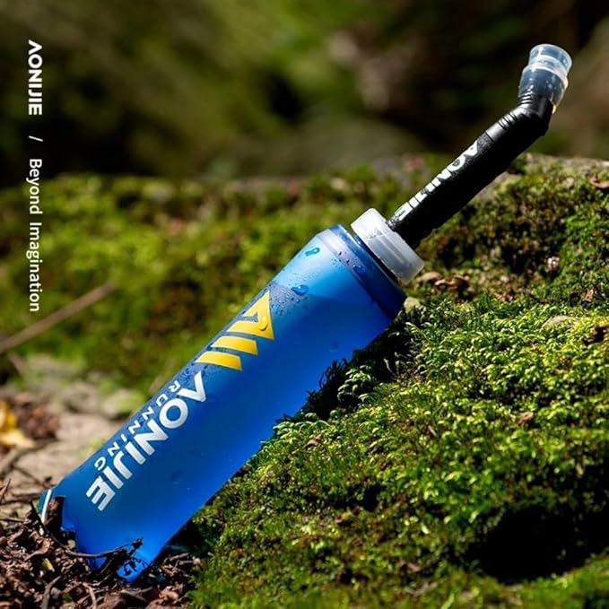 AONIJIE 2Pcs Collapsible Water Bottles, BPA-Free Soft Flask for Hydration Pack Foldable Easy to Carry (2 * 250ml bottle)