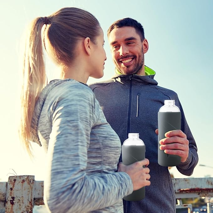 32 oz Borosilicate Glass Water Bottle BPA Free Reusable Glass Drinking Bottle with Silicone Sleeve and Stainless steel Lid