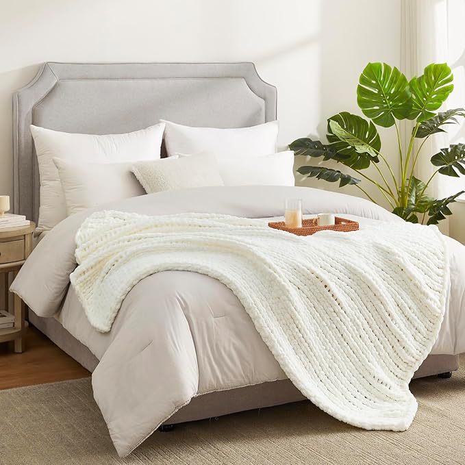 Amélie Home Chunky Knit Throw Blanket for Couch, Soft Chenille Crochet Blanket for Sofa, 50"x60", Ivory