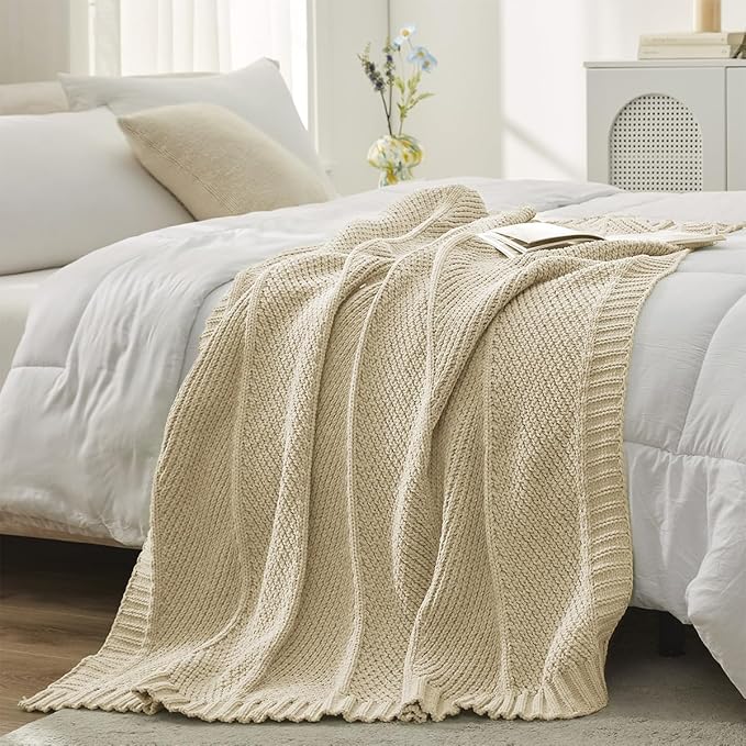 Amélie Home Chenille Knit Throw Blanket for Couch, Chevron Texture Decorative Soft Blanket for Sofa, Bed & Chair, 60"x80", Beige