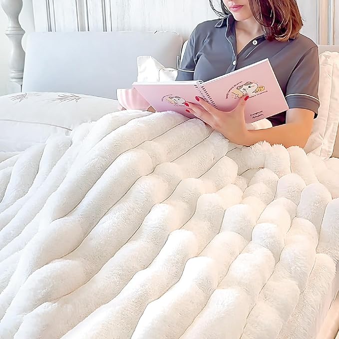 BEDELITE Faux Fur Throw Blanket for Couch, Soft and Cozy Luxurious 3D Striped Fluffy Blanket, 770GSM Thick Warm Plush Fuzzy Faux Rabbit Fur Blanket for Women Gift (Cream, 50"x 60")