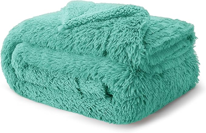 Bedsure GentleSoft Fluffy Aruba Blue King Size Blanket for Bed, Thick Soft Sherpa Faux Fur Fleece Bedding Fuzzy Plush Winter Warm Heavy Big Large King Blanket, Cozy Blue Gifts for Men Women, 108x90