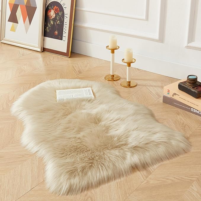 AMTOVO Faux Fur Rug, Beige Small Area Rug, Fluffy Sheepskin Rug, Fuzzy Ultra Soft 2 x 3 ft Shag Rugs for Bedroom Sofa Throw Cushion Room Decor, Sheepskin