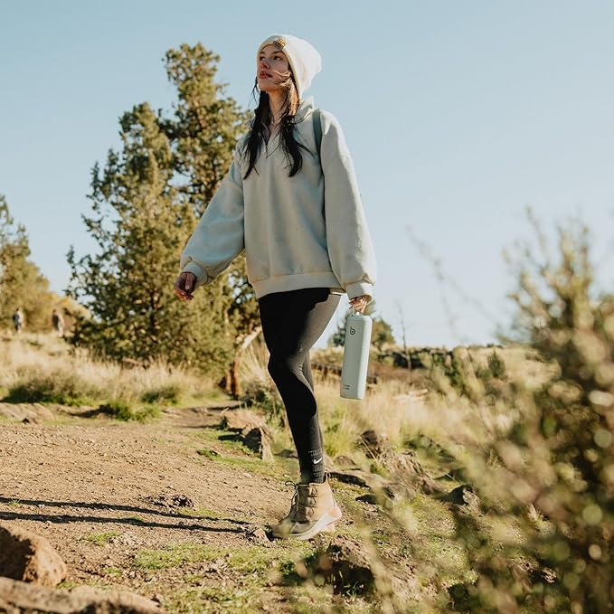 BOTTLE BOTTLE Insulated Water Bottle 24oz with Straw Lid and Handle for Sports Travel Gym Stainless Steel Water Bottles Double-Wall Vacuum Metal Thermos Bottles Leak Proof BPA-Free