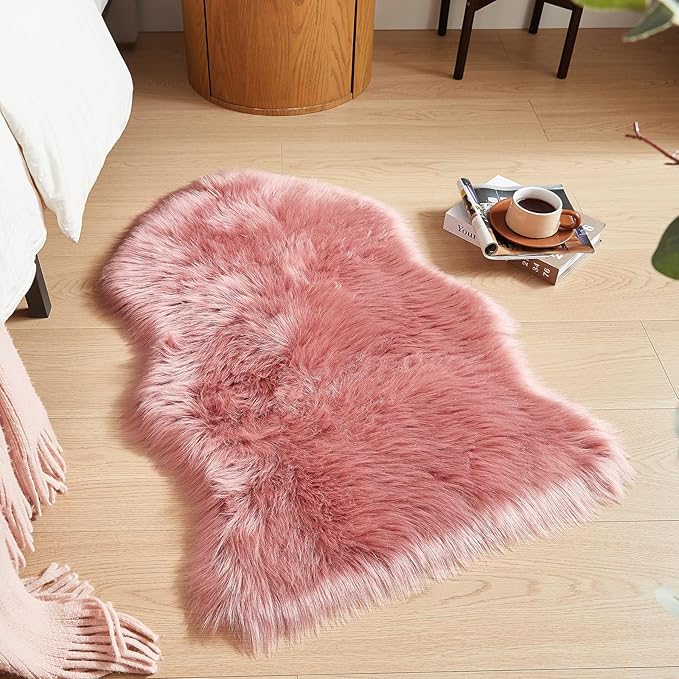 AMTOVO Faux Fur Rug, Blush Pink Small Area Rug, Fluffy Sheepskin Rug, Fuzzy Ultra Soft 2 x 3 ft Shag Rugs for Bedroom Sofa Throw Cushion Room Decor, Sheepskin