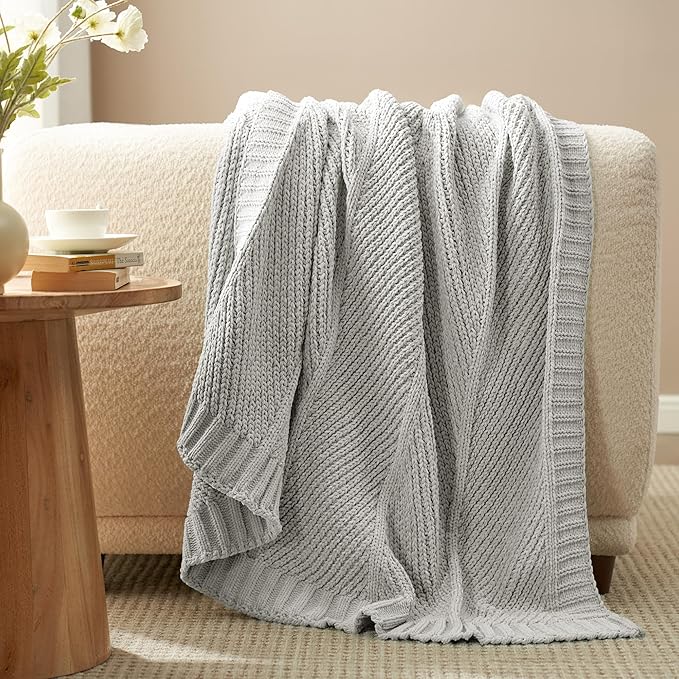 Amélie Home Chenille Knit Throw Blanket for Couch, Chevron Texture Decorative Soft Blanket for Sofa, Bed & Chair, 50"x60", Light Grey