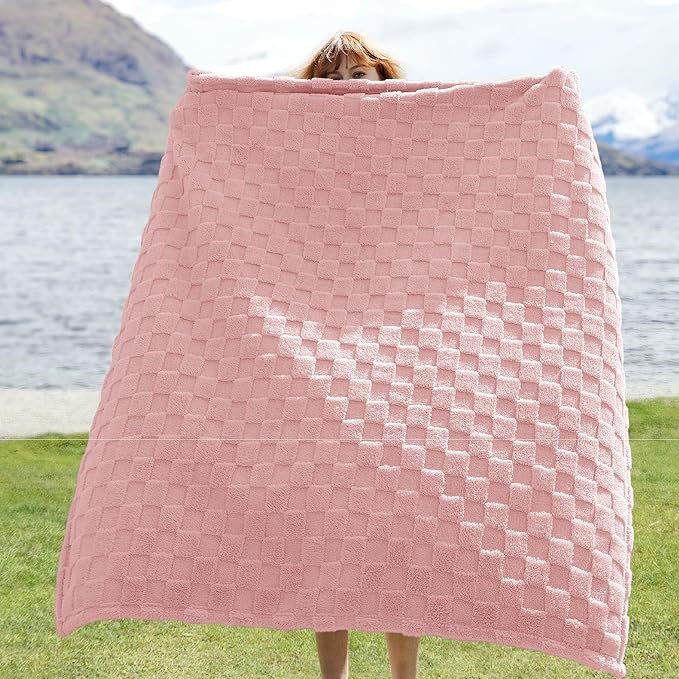 Bedsure GentleSoft Blush Pink Throw Blanket for Couch - Checkered Fleece Blankets Gifts for Women Men Girls, Cute Soft Cozy Throw for Bedroom Home Decor Gifts, 50x60 Inches